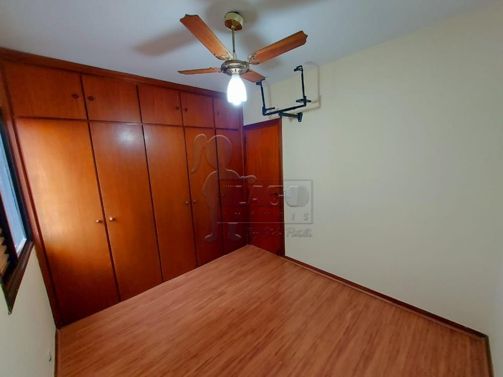 Alugar Apartamento / Padrão em Ribeirão Preto R$ 1.650,00 - Foto 3