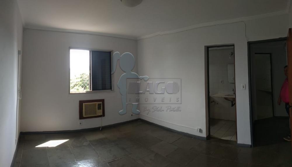 Comprar Apartamento / Padrão em Ribeirão Preto R$ 180.000,00 - Foto 3