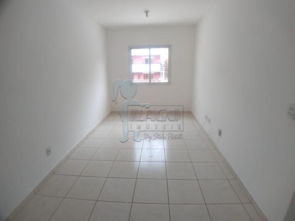 Alugar Apartamento / Padrão em Ribeirão Preto R$ 900,00 - Foto 1