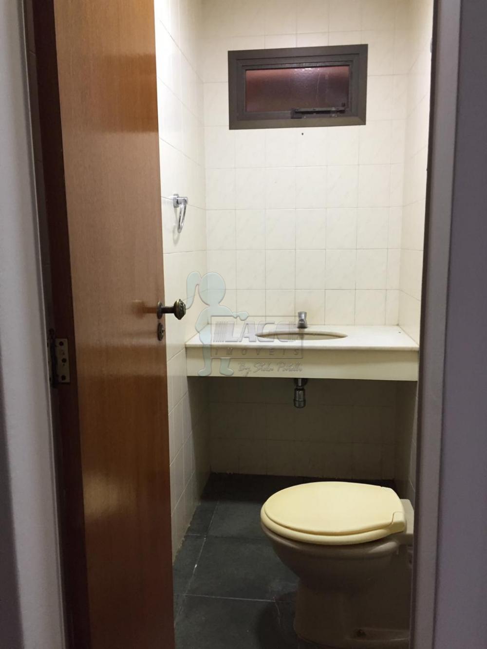 Alugar Apartamento / Padrão em Ribeirão Preto R$ 1.600,00 - Foto 2