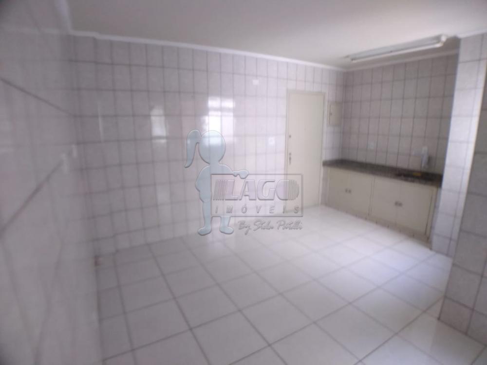 Alugar Apartamento / Padrão em Ribeirão Preto R$ 1.100,00 - Foto 3