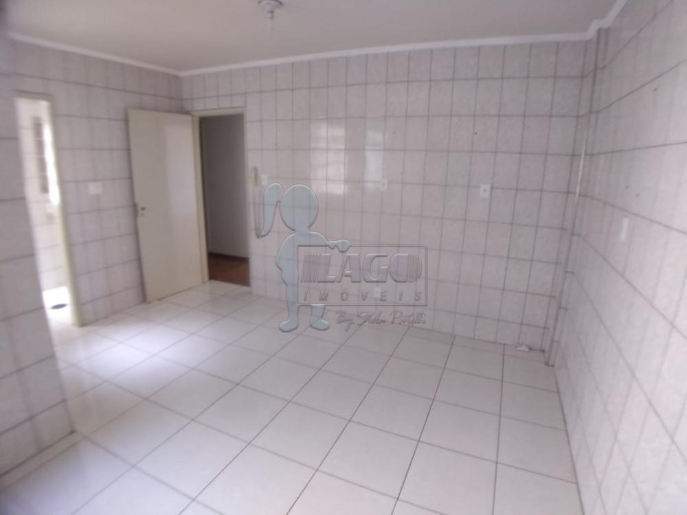 Alugar Apartamento / Padrão em Ribeirão Preto R$ 1.100,00 - Foto 4