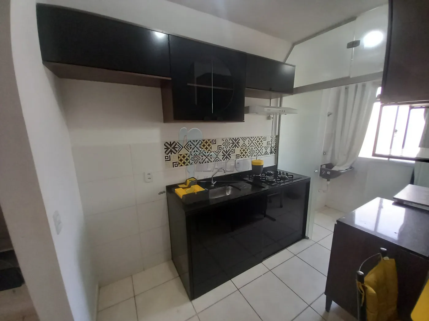 Alugar Apartamento / Padrão em Ribeirão Preto R$ 900,00 - Foto 9