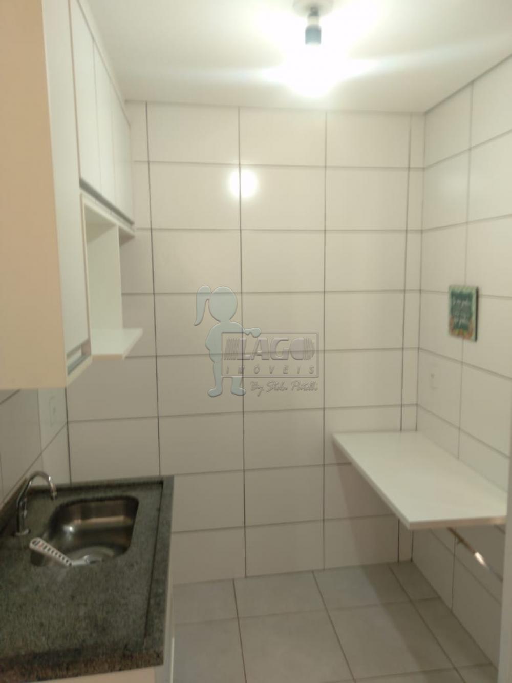 Alugar Apartamento / Padrão em Ribeirão Preto R$ 1.100,00 - Foto 4