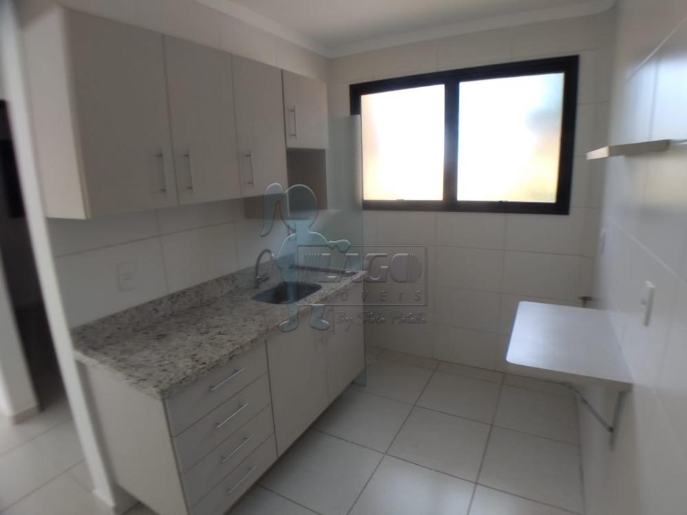 Alugar Apartamento / Padrão em Ribeirão Preto R$ 1.100,00 - Foto 3