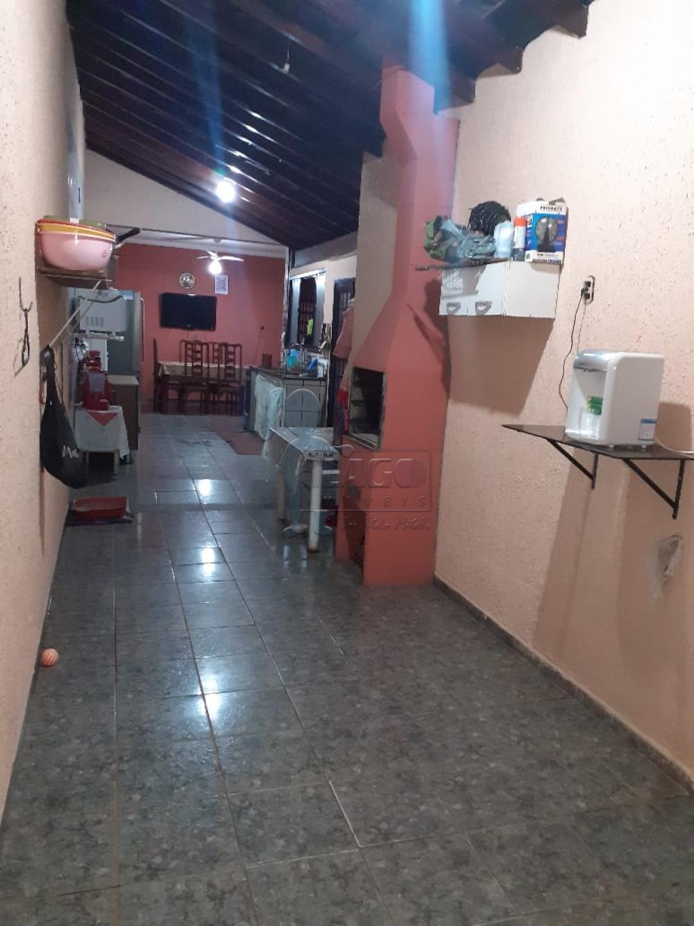 Alugar Casa / Padrão em Ribeirão Preto R$ 1.850,00 - Foto 16