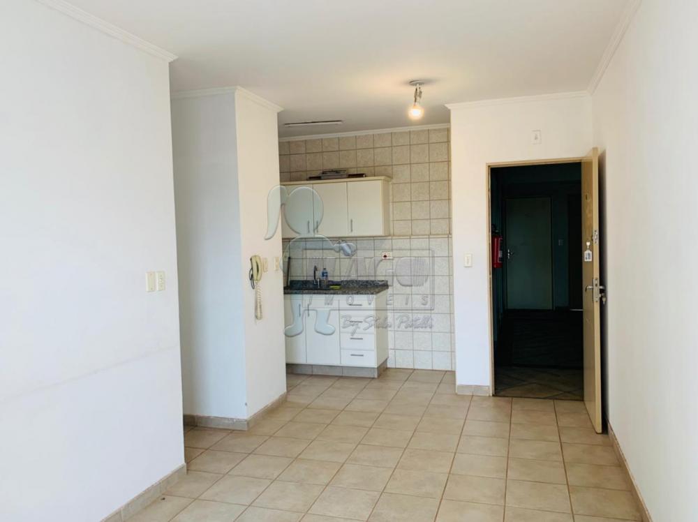 Alugar Apartamento / Padrão em Ribeirão Preto R$ 1.000,00 - Foto 2