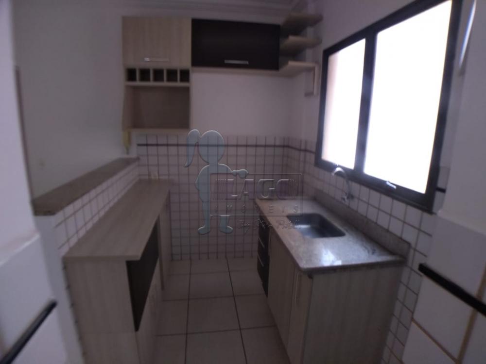 Alugar Apartamento / Padrão em Ribeirão Preto R$ 1.000,00 - Foto 5