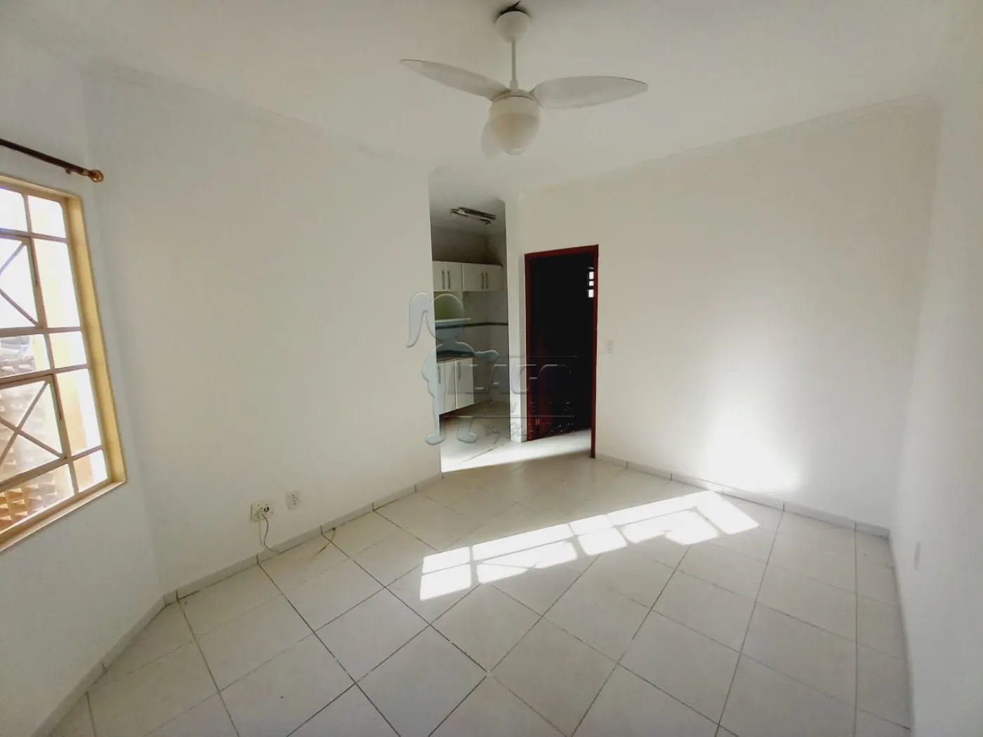 Comprar Apartamentos / Padrão em Ribeirão Preto R$ 180.500,00 - Foto 2
