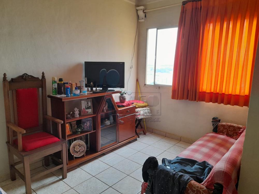 Comprar Apartamento / Padrão em Ribeirão Preto R$ 130.000,00 - Foto 2