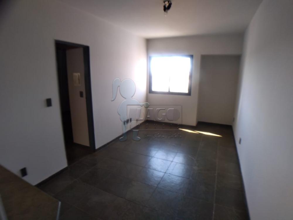 Alugar Apartamento / Padrão em Ribeirão Preto R$ 1.100,00 - Foto 2