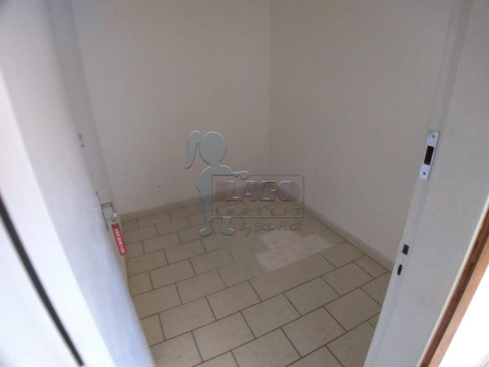 Alugar Apartamento / Padrão em Ribeirão Preto R$ 1.200,00 - Foto 8