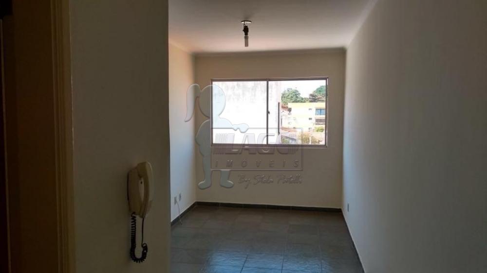 Alugar Apartamento / Padrão em Ribeirão Preto R$ 700,00 - Foto 1