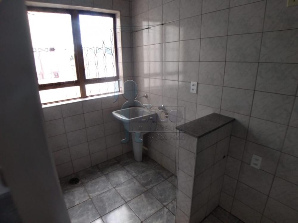 Alugar Apartamento / Padrão em Ribeirão Preto R$ 700,00 - Foto 5