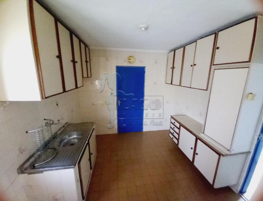 Alugar Apartamento / Padrão em Ribeirão Preto R$ 900,00 - Foto 4