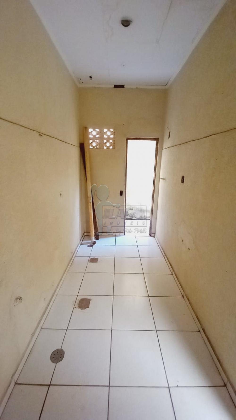 Alugar Casa / Padrão em Ribeirão Preto R$ 1.600,00 - Foto 7