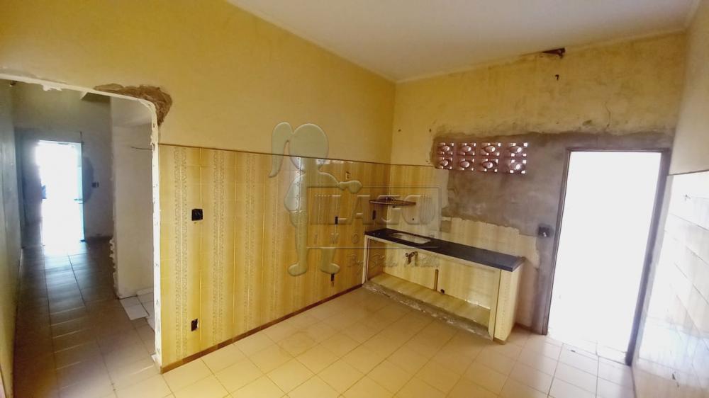 Alugar Casa / Padrão em Ribeirão Preto R$ 1.600,00 - Foto 10