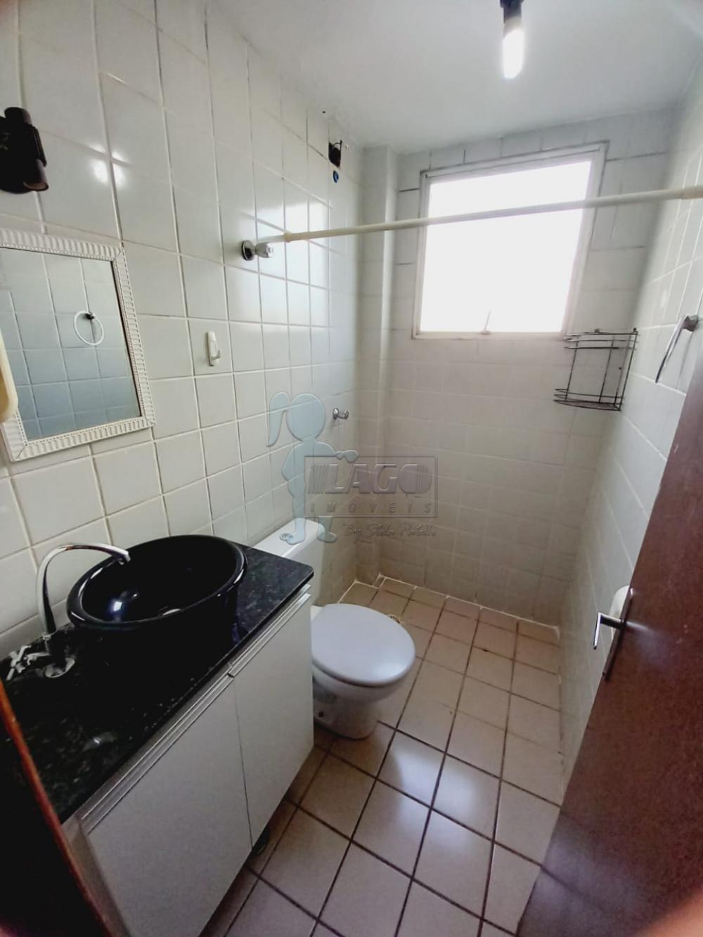 Alugar Apartamento / Padrão em Ribeirão Preto R$ 800,00 - Foto 8