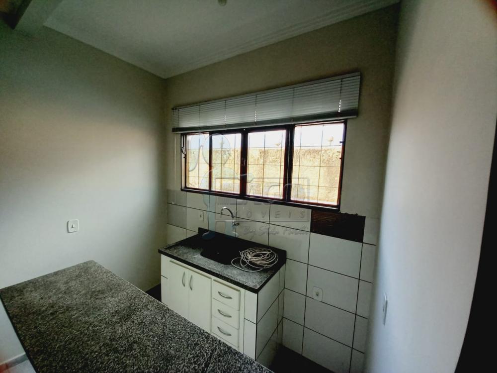 Alugar Apartamento / Padrão em Ribeirão Preto R$ 1.400,00 - Foto 2