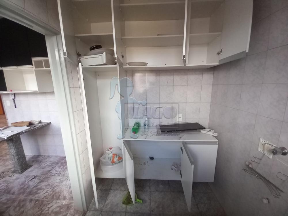 Alugar Apartamento / Padrão em Ribeirão Preto R$ 2.200,00 - Foto 4