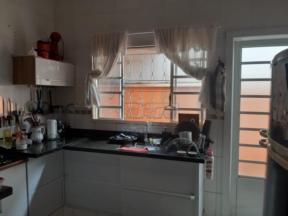 Alugar Casa / Padrão em Ribeirão Preto R$ 2.500,00 - Foto 4