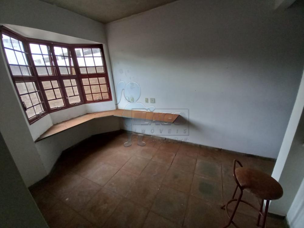 Alugar Apartamento / Padrão em Ribeirão Preto R$ 850,00 - Foto 2