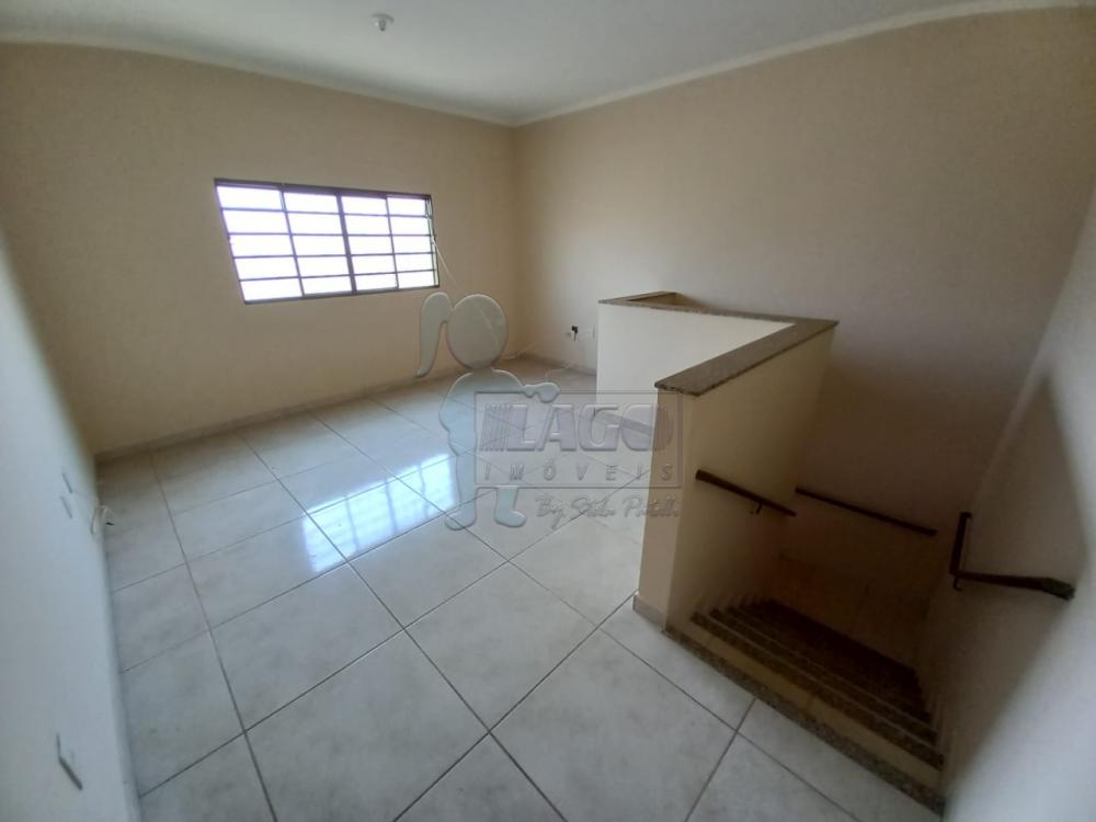 Alugar Casa / Padrão em Ribeirão Preto R$ 1.700,00 - Foto 1