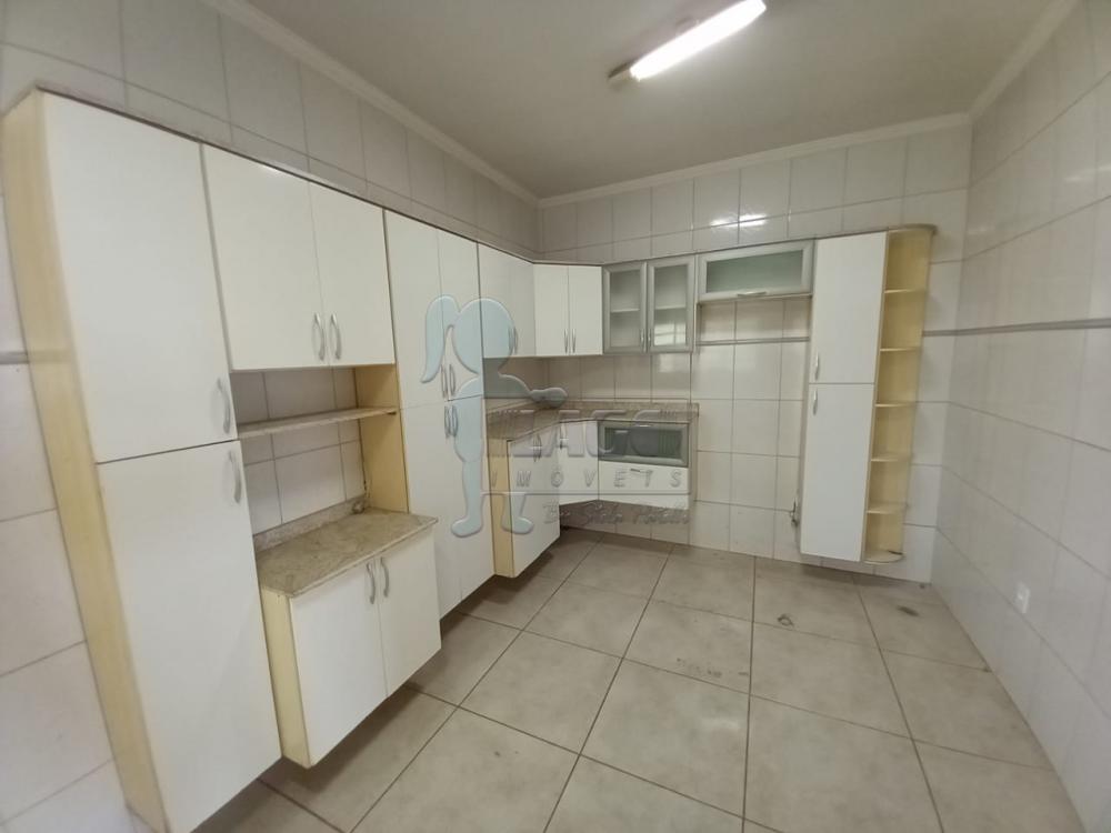 Alugar Casa / Padrão em Ribeirão Preto R$ 1.700,00 - Foto 3