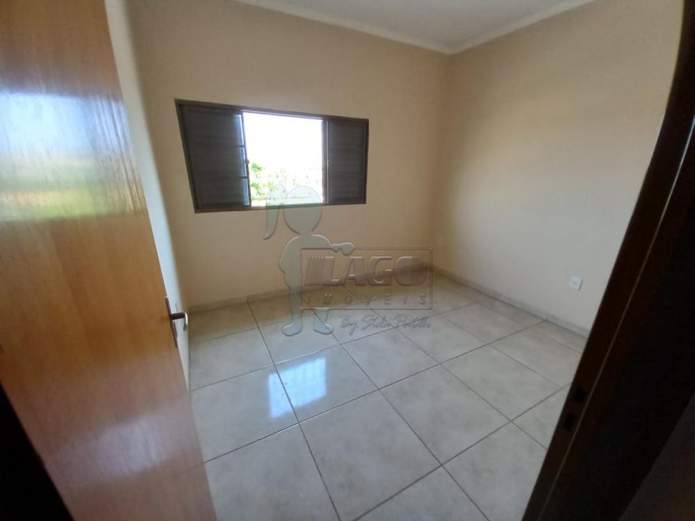 Alugar Casa / Padrão em Ribeirão Preto R$ 1.700,00 - Foto 9