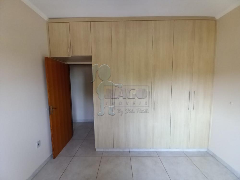 Alugar Casa / Padrão em Ribeirão Preto R$ 1.700,00 - Foto 8