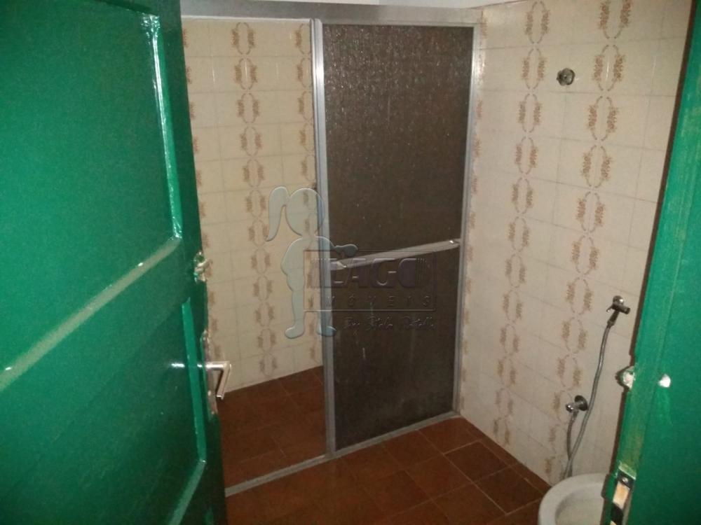 Alugar Casa / Padrão em Ribeirão Preto R$ 1.200,00 - Foto 7