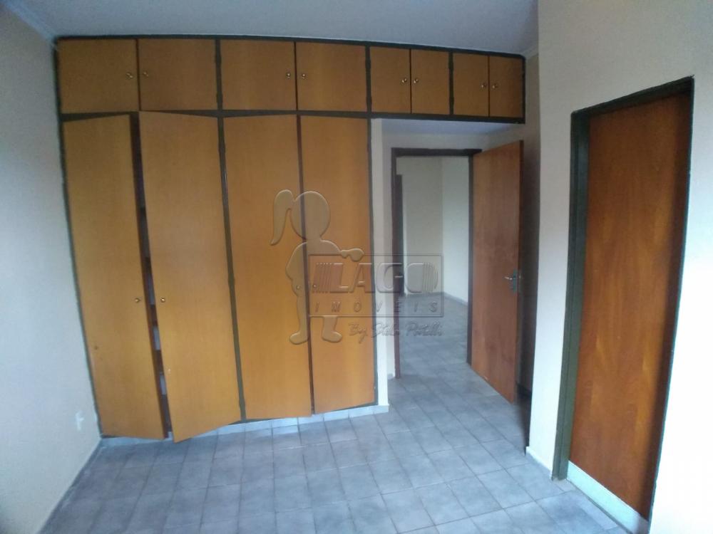 Alugar Casa / Padrão em Ribeirão Preto R$ 1.200,00 - Foto 12