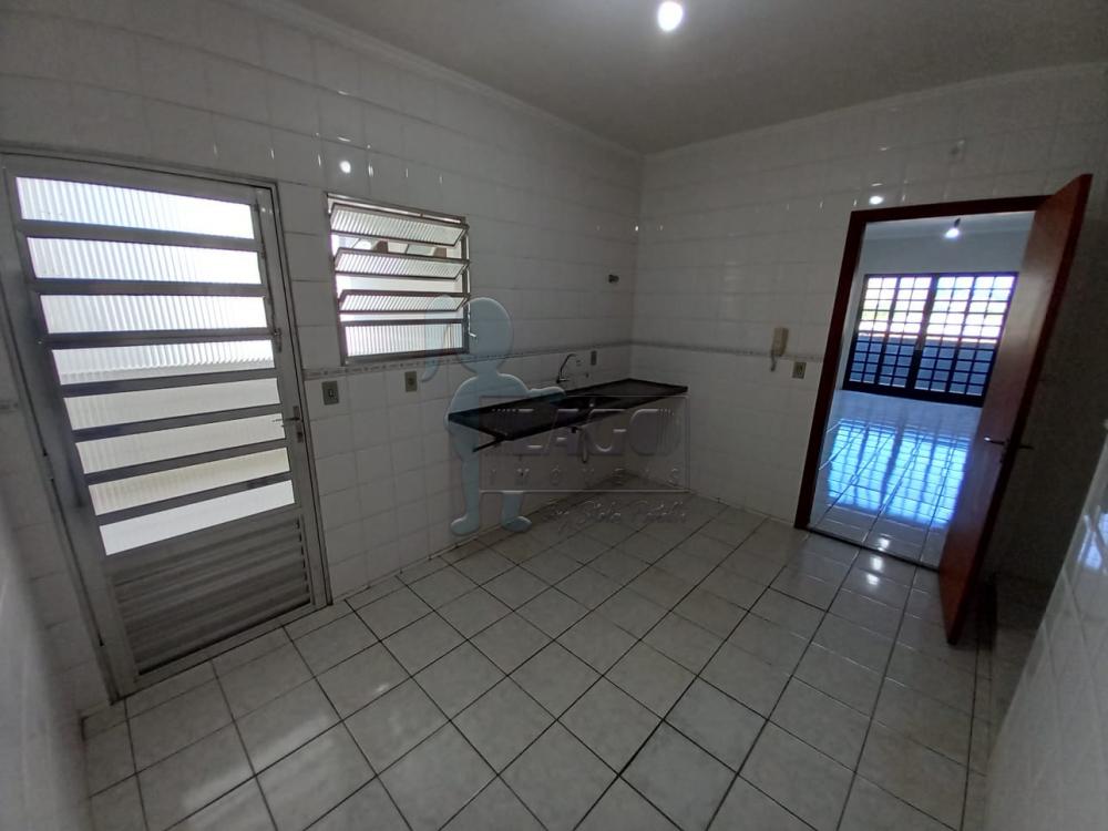 Alugar Apartamento / Padrão em Ribeirão Preto R$ 900,00 - Foto 5