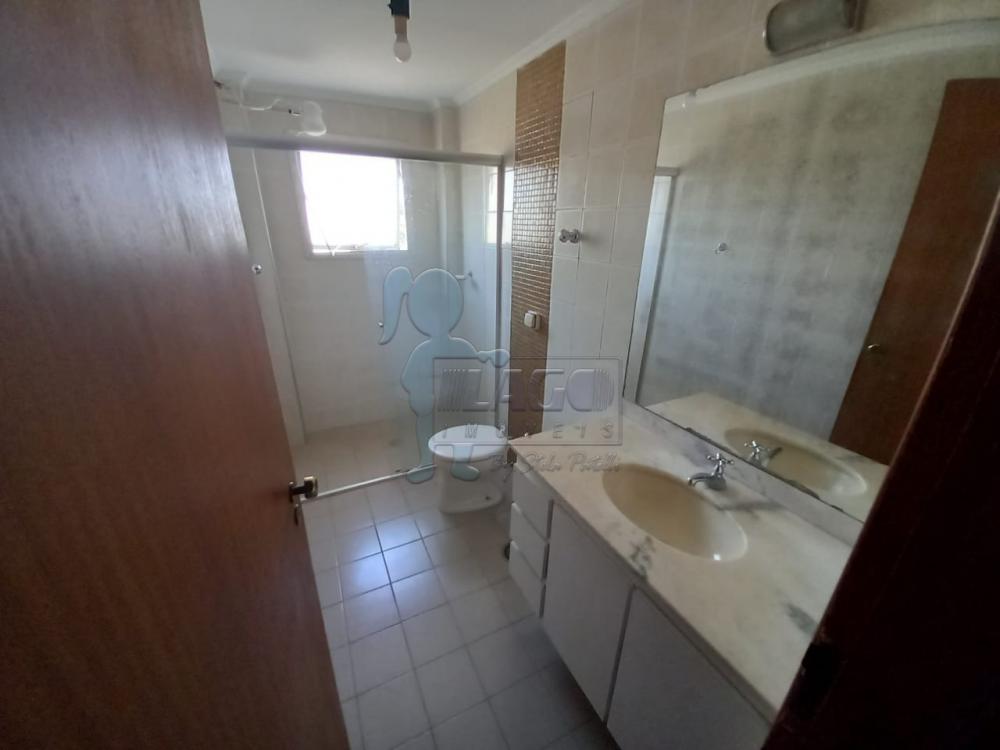 Alugar Apartamentos / Padrão em Ribeirão Preto R$ 1.800,00 - Foto 14