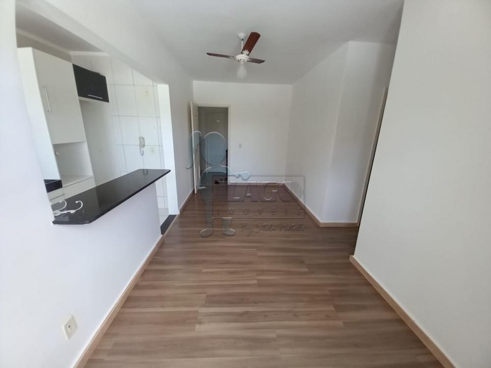 Alugar Apartamento / Padrão em Ribeirão Preto R$ 800,00 - Foto 3