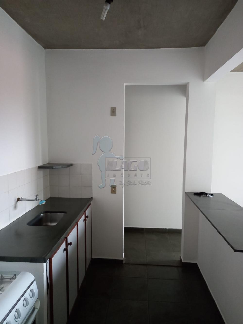 Alugar Apartamento / Padrão em Ribeirão Preto R$ 900,00 - Foto 3