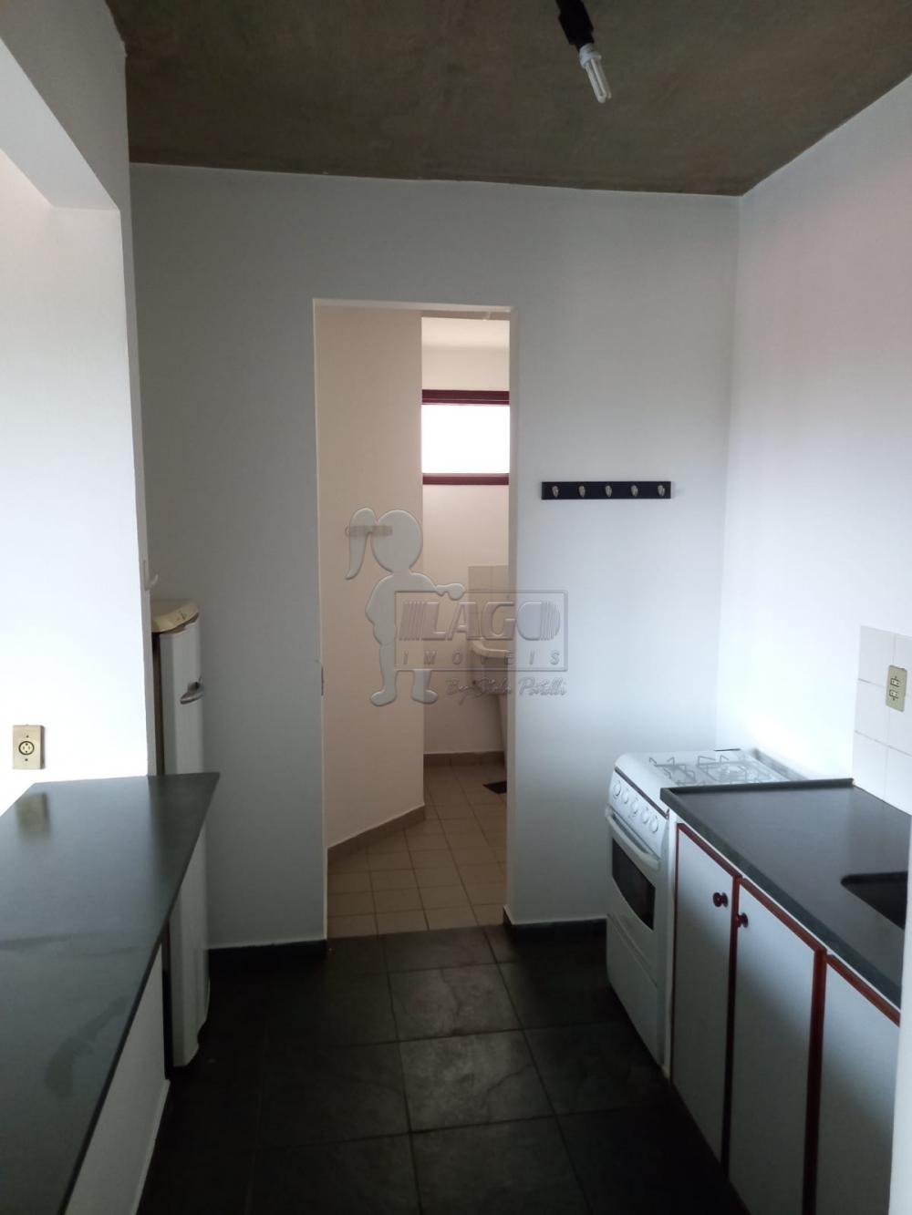 Alugar Apartamento / Padrão em Ribeirão Preto R$ 900,00 - Foto 4