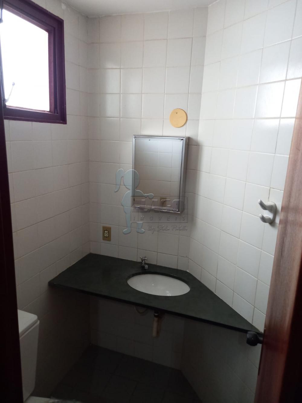 Alugar Apartamento / Padrão em Ribeirão Preto R$ 900,00 - Foto 9