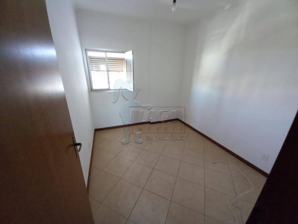 Alugar Apartamento / Padrão em Ribeirão Preto R$ 1.200,00 - Foto 3