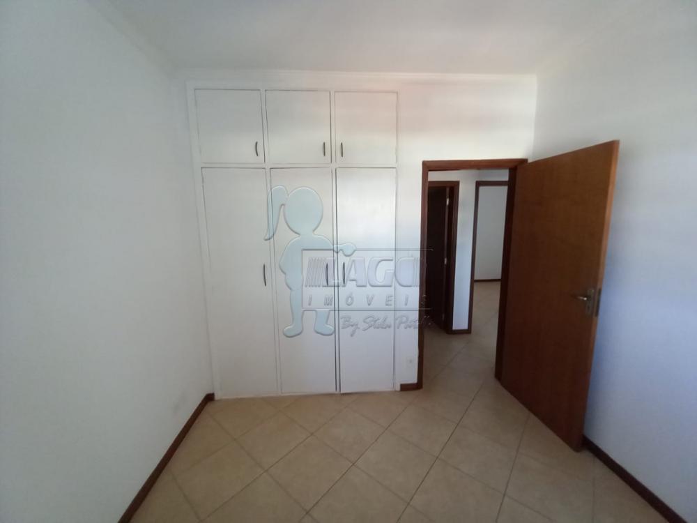 Alugar Apartamento / Padrão em Ribeirão Preto R$ 1.200,00 - Foto 14