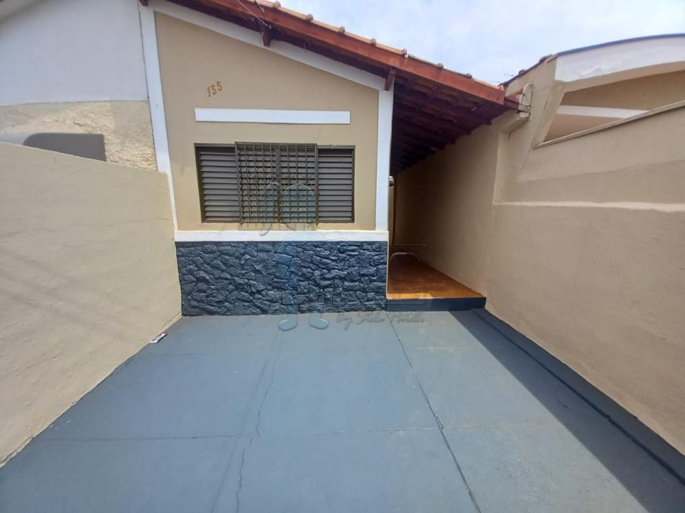 Alugar Casa / Padrão em Ribeirão Preto R$ 800,00 - Foto 1