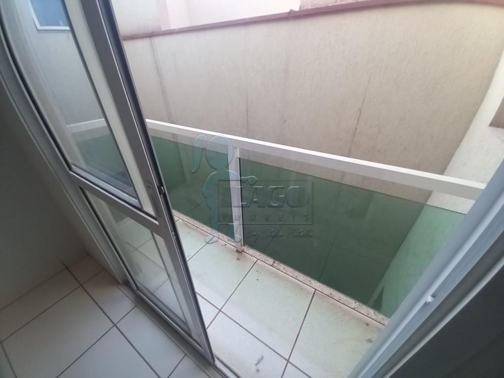 Alugar Apartamento / Padrão em Ribeirão Preto R$ 1.000,00 - Foto 3