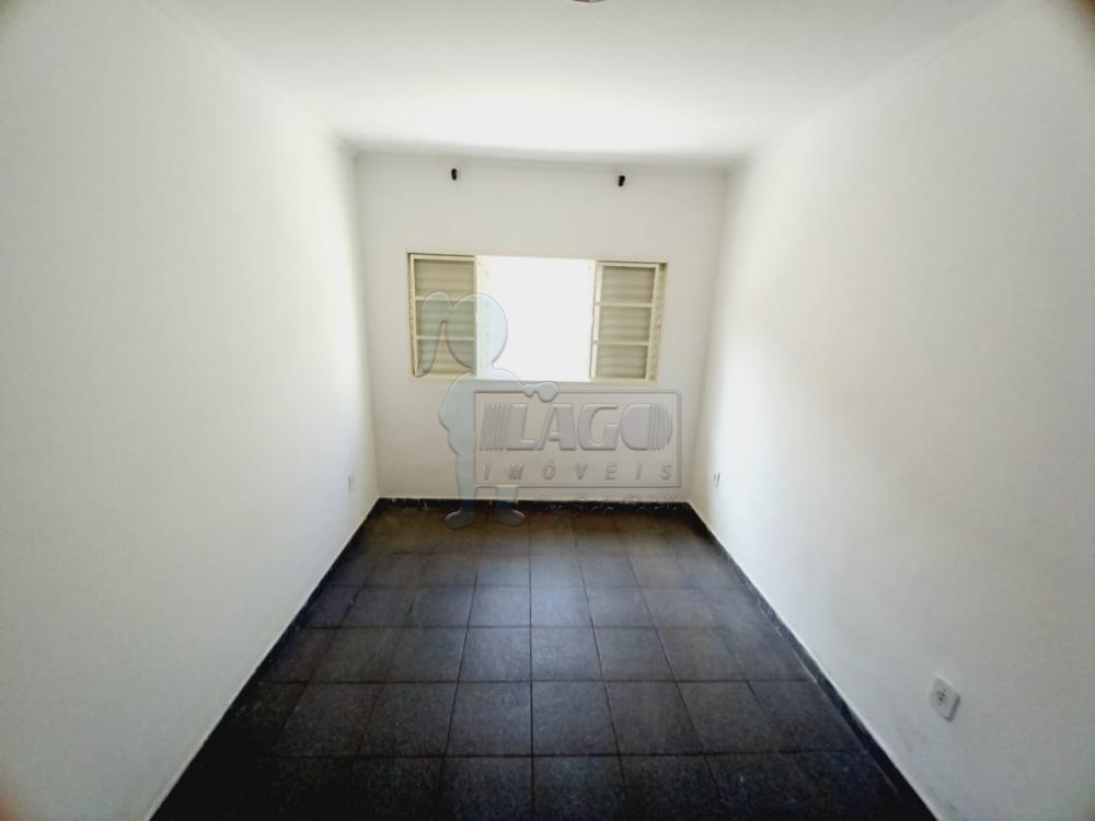 Alugar Casa / Padrão em Ribeirão Preto R$ 1.100,00 - Foto 3