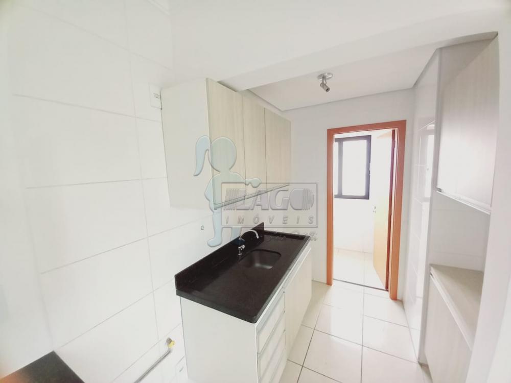 Alugar Apartamento / Padrão em Ribeirão Preto R$ 1.280,00 - Foto 4