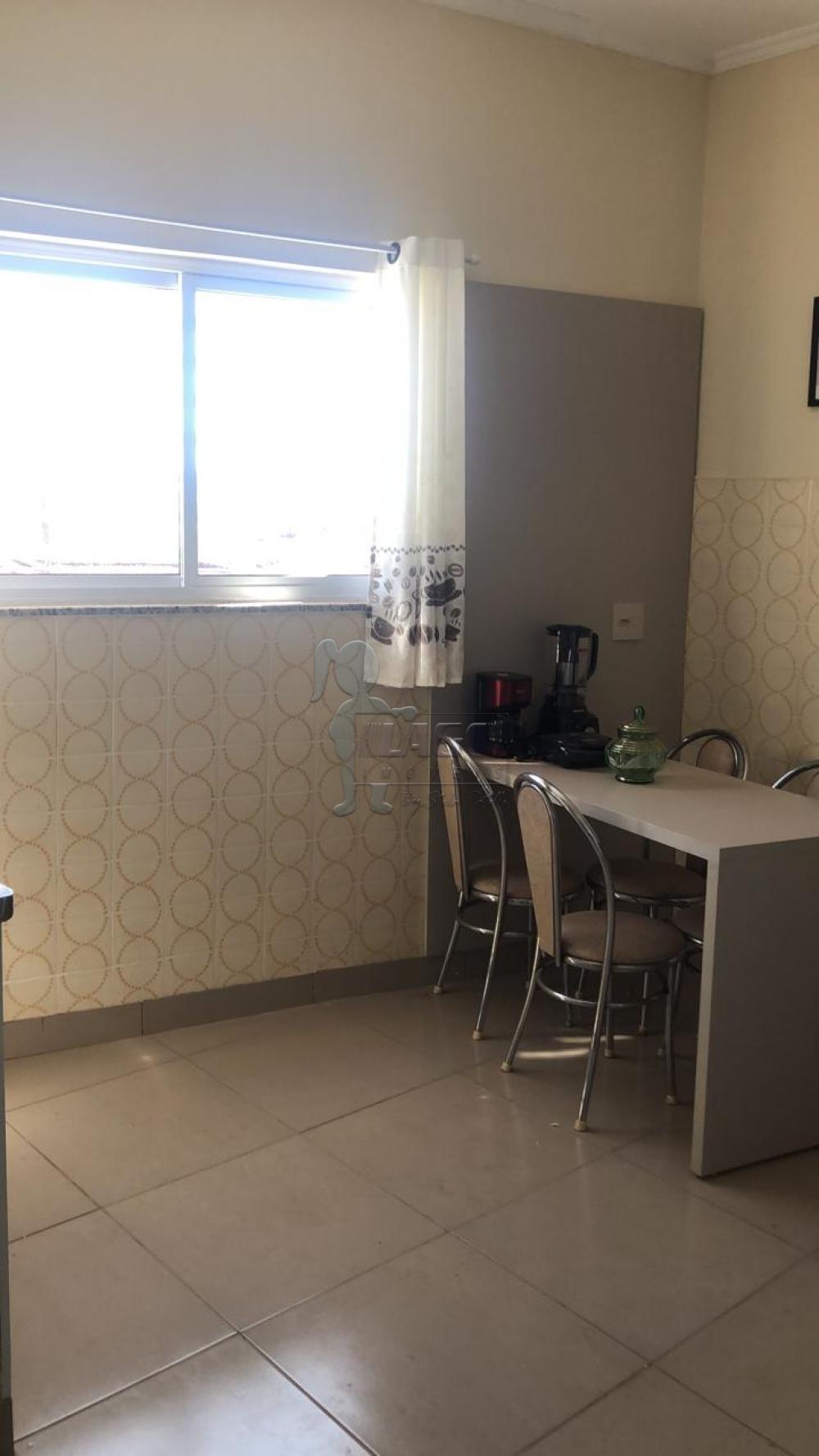 Alugar Apartamento / Padrão em Ribeirão Preto R$ 1.980,00 - Foto 3