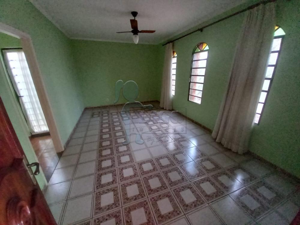 Alugar Casa / Padrão em Ribeirão Preto R$ 1.500,00 - Foto 2