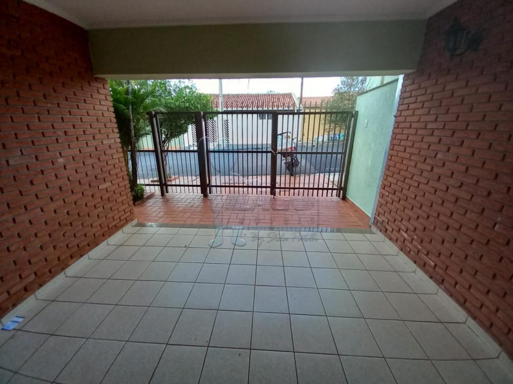 Alugar Casa / Padrão em Ribeirão Preto R$ 1.500,00 - Foto 4