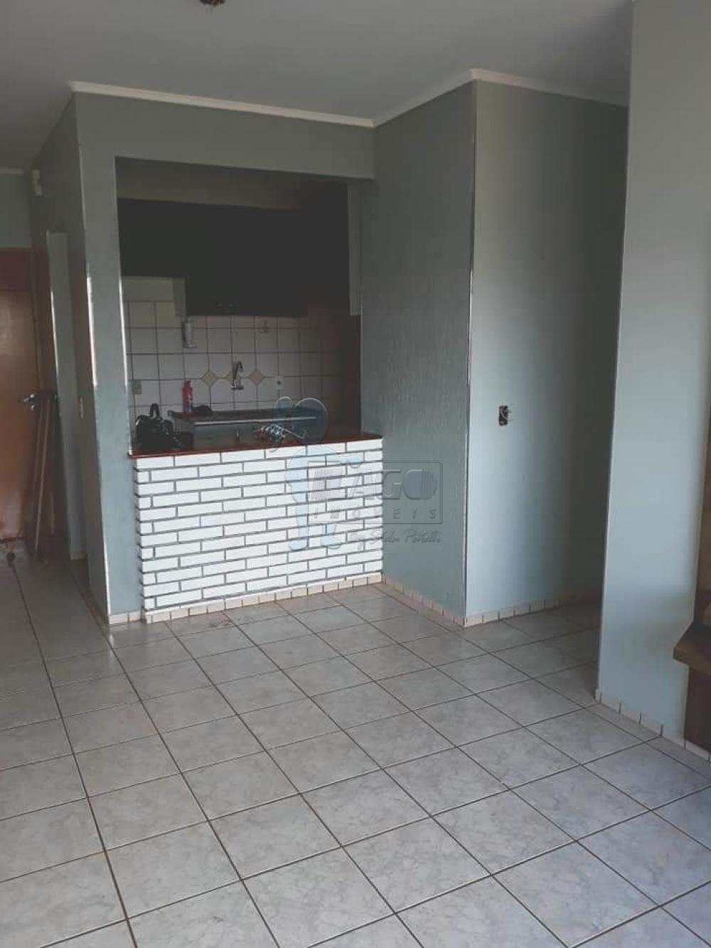 Alugar Apartamento / Padrão em Ribeirão Preto R$ 900,00 - Foto 3