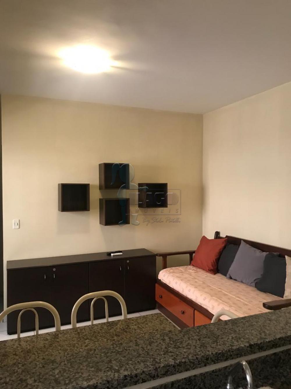 Alugar Apartamento / Padrão em Ribeirão Preto R$ 800,00 - Foto 1