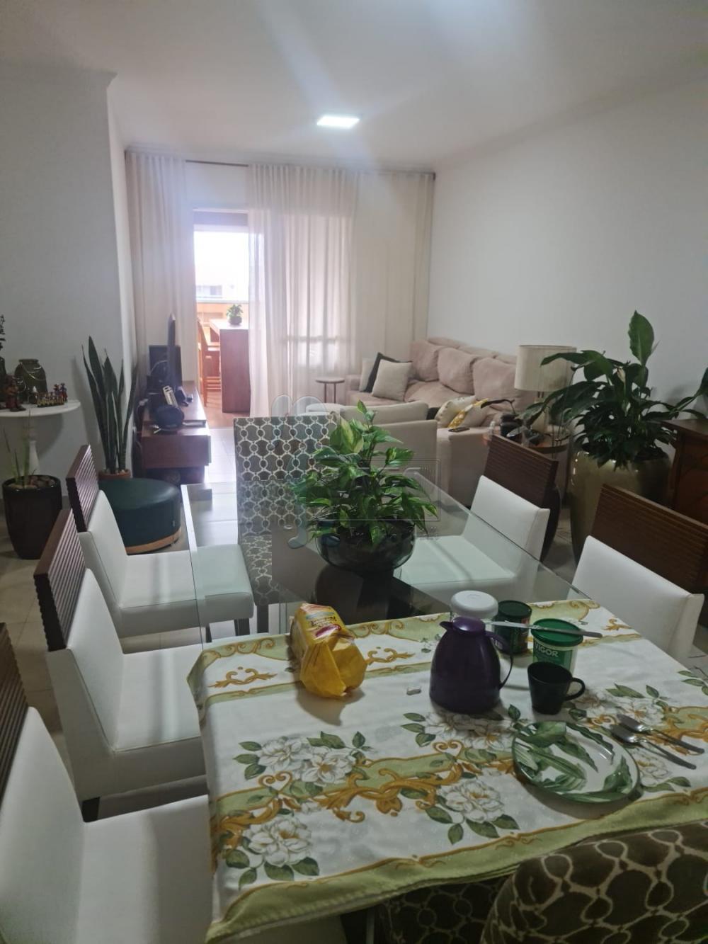 Alugar Apartamento / Padrão em Ribeirão Preto R$ 2.300,00 - Foto 2